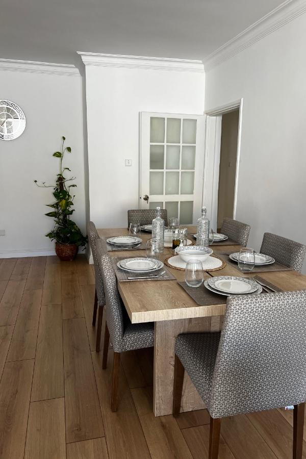 Stylish 3 Bedroom Apartment In Kyrenia  Ngoại thất bức ảnh