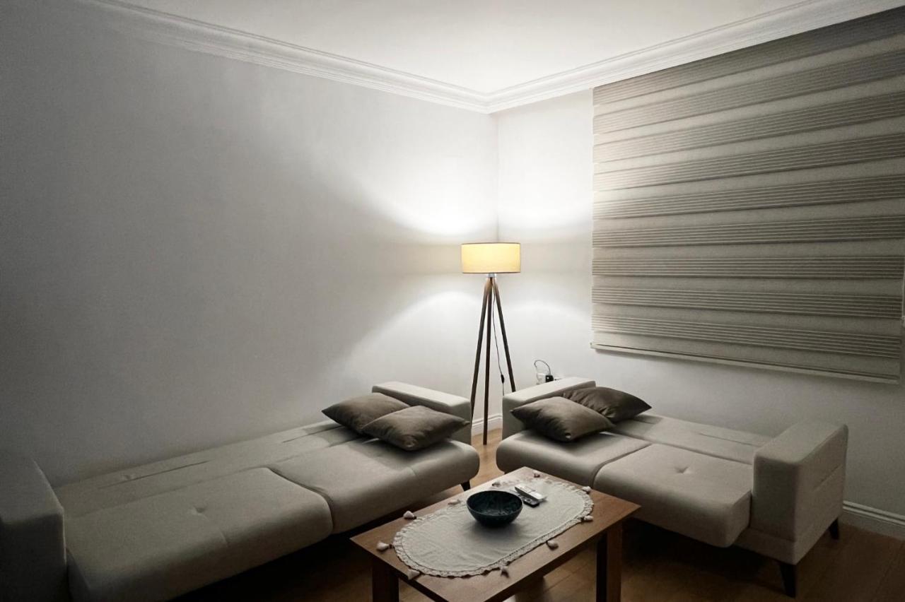 Stylish 3 Bedroom Apartment In Kyrenia  Ngoại thất bức ảnh