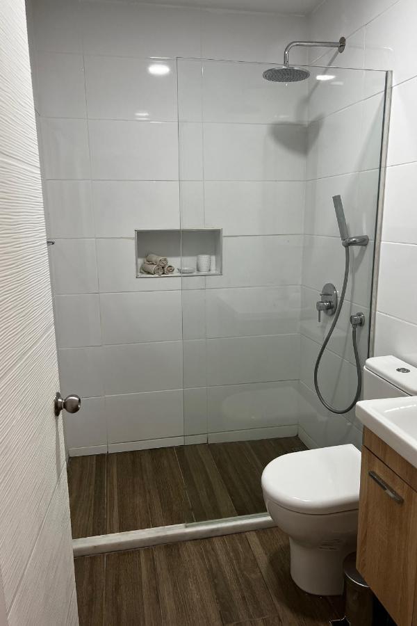 Stylish 3 Bedroom Apartment In Kyrenia  Ngoại thất bức ảnh