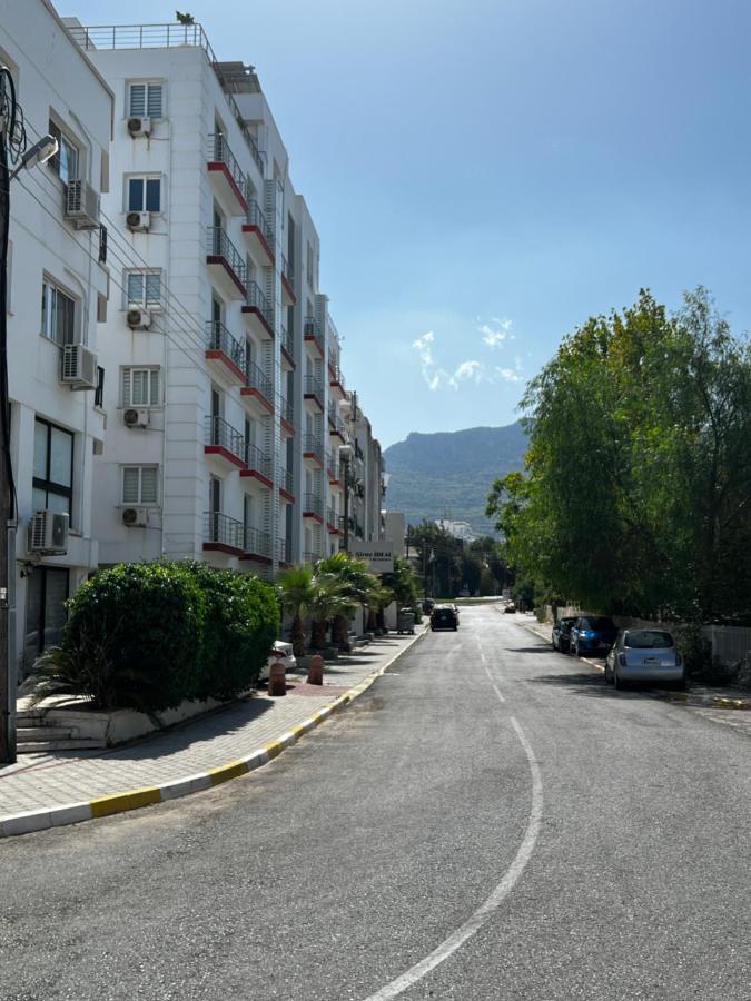 Stylish 3 Bedroom Apartment In Kyrenia  Ngoại thất bức ảnh