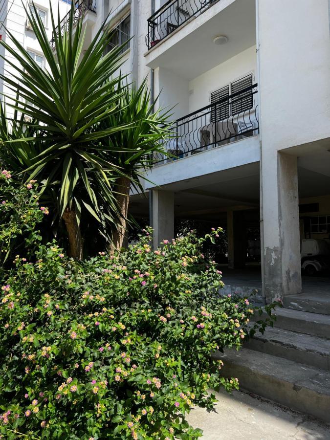 Stylish 3 Bedroom Apartment In Kyrenia  Ngoại thất bức ảnh